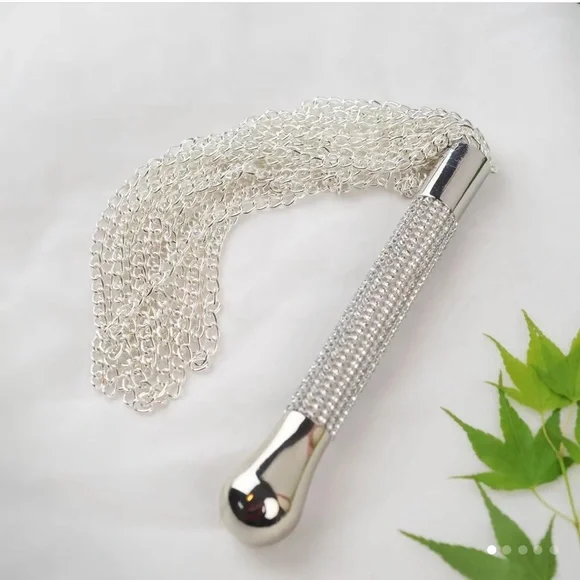 1pc Iron Alloy Whip with Rhinestone studded handle. - Picture 3 of 4
